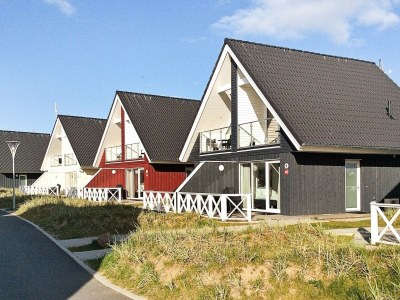 Holiday house 4 Personen Ferienhaus in Wendtorf - Outdoor photo 2