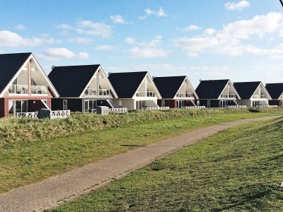 Holiday house 6 Personen Ferienhaus in Wendtorf - Outdoor photo 2