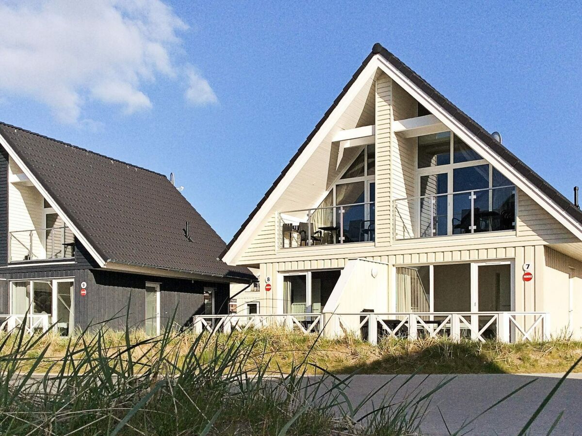 Holiday house 6 person holiday home in Wendtorf - Outdoor photo 2
