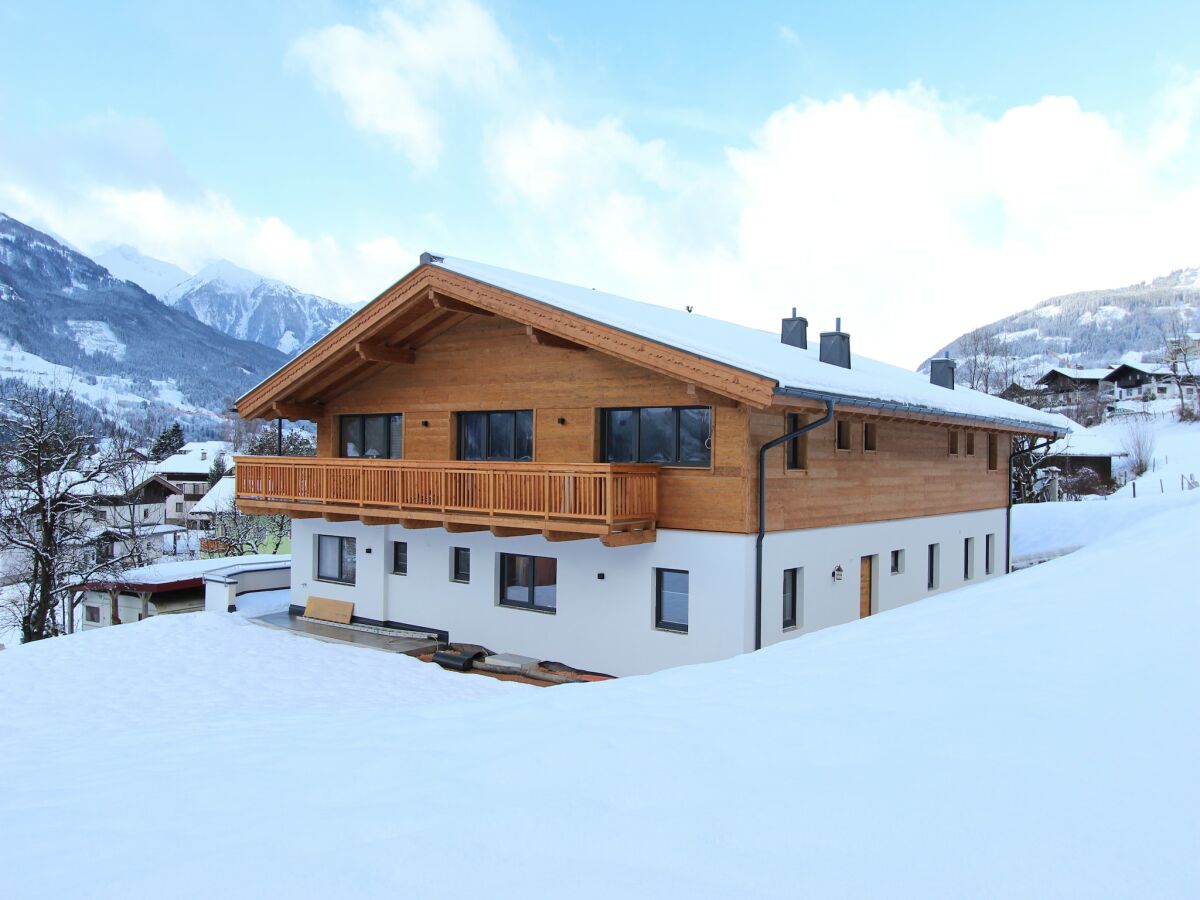 Apartment Apartment in Piesendorf near Ski Slopes - Outdoor photo 3