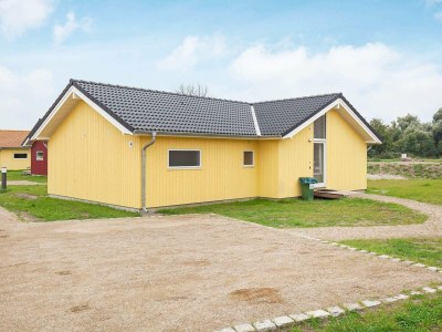 Holiday house 10 person holiday home in Großenbrode - Outdoor photo 2