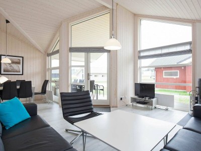 Holiday house 10 person holiday home in Großenbrode - Outdoor photo 7