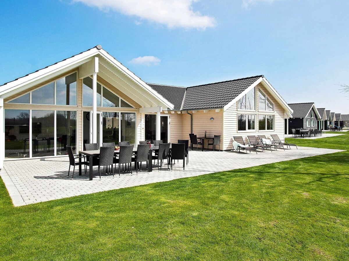 Holiday house 18 Personen Ferienhaus in Hasselberg