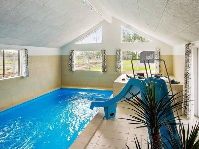 Holiday house 20 Personen Ferienhaus in Hasselberg - Outdoor photo 16