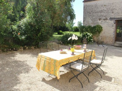 Holiday house Elegantes Familienhaus in Bouix - Outdoor photo 2