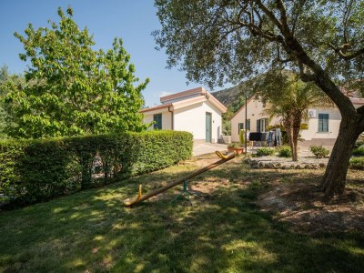 Apartment Apartment in Gasponi with Mountain Views - Outdoor photo 3