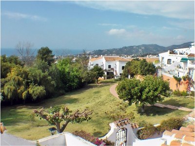 Holiday apartment La Perla - South facing, Sun morning to evening - Outdoor photo 7