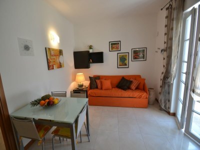 Apartment Air-conditioned with a pool, spa and fitness centre - Features photo 22