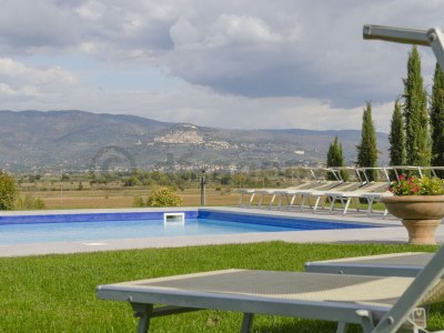 Holiday house Elegant holiday home with private pool (up to 25 people) - Outdoor photo 9