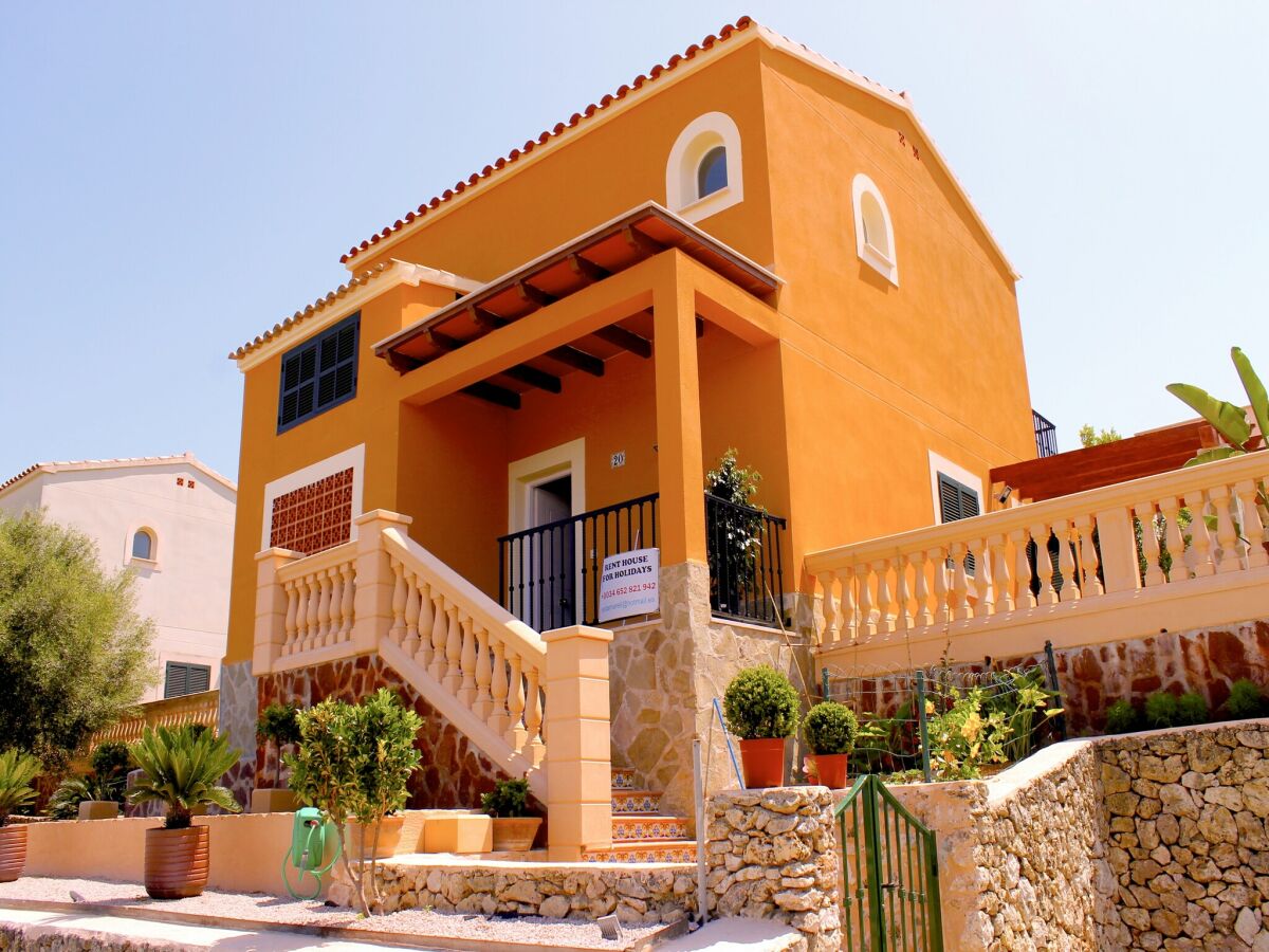 Villa Villa in Cala Romantica mit privatem Pool