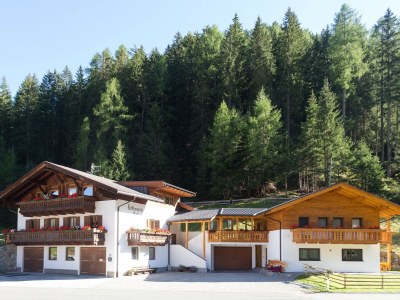 Holiday apartment At HÃ¼tterwirtshof in Moos in Passeier - Holiday apartment