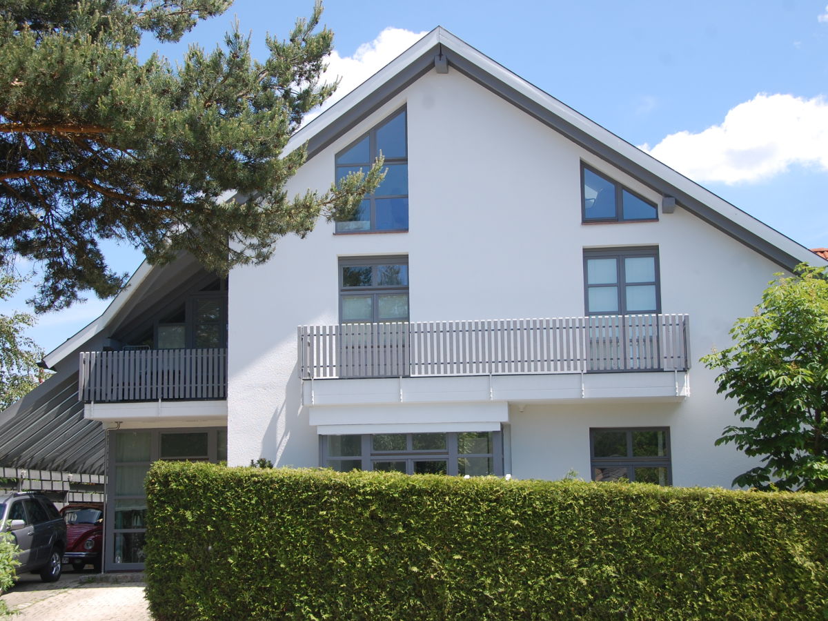 Holiday apartment NEW! Apartment Baierbrunn