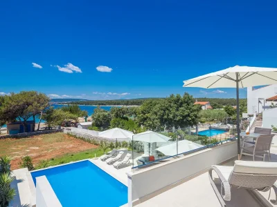 Villa Beuatiful Villa Punat wiht sea view on Krk - Outdoor photo 9
