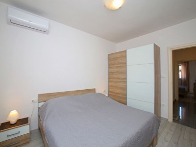 Holiday apartment with a great sea view & terrace - Features photo 12