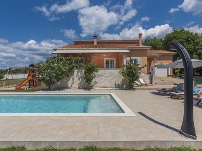 Holiday house Tana in Mofardini - Holiday house