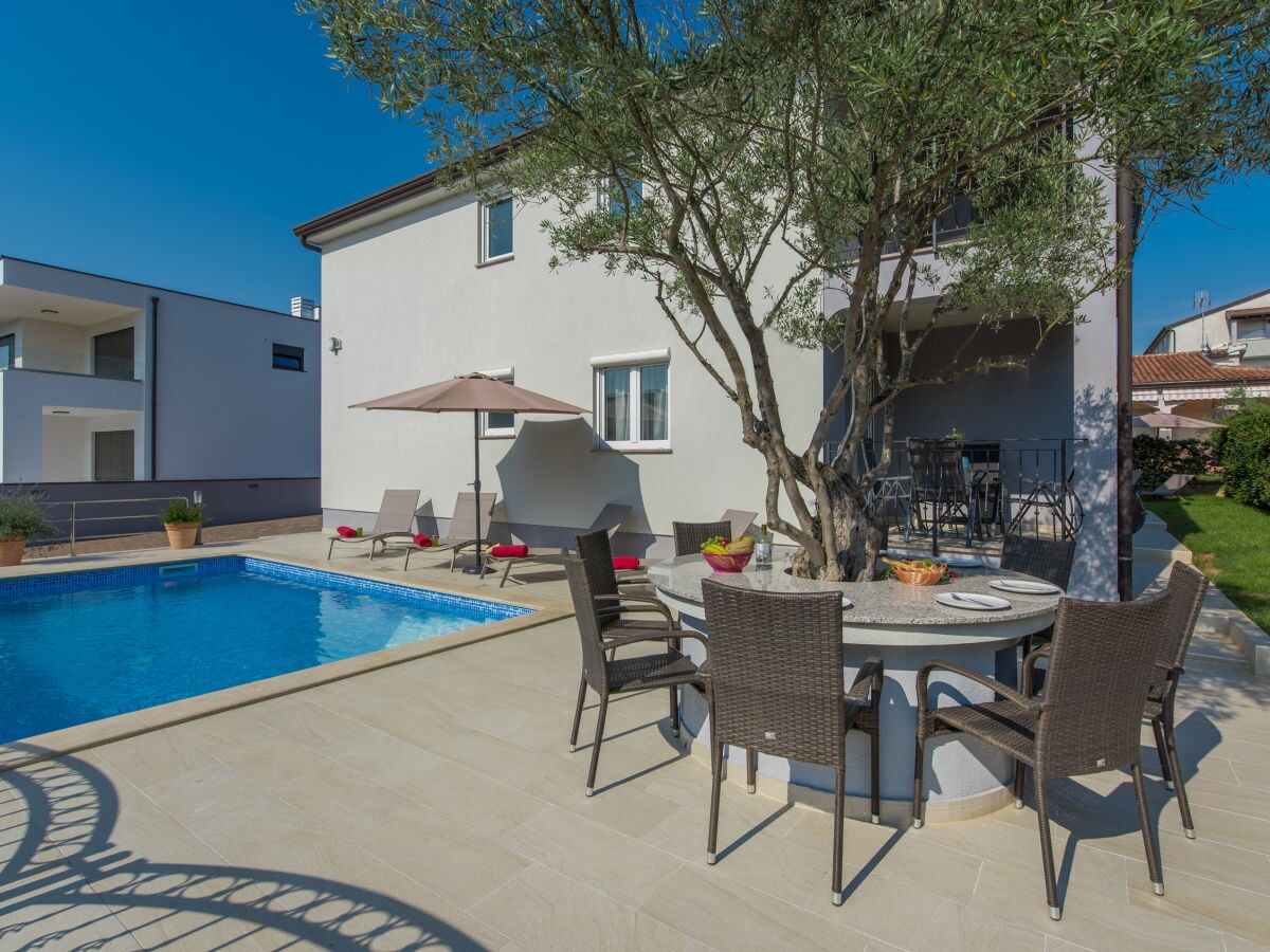 Holiday apartment Ivona in Silver House - Outdoor photo 2
