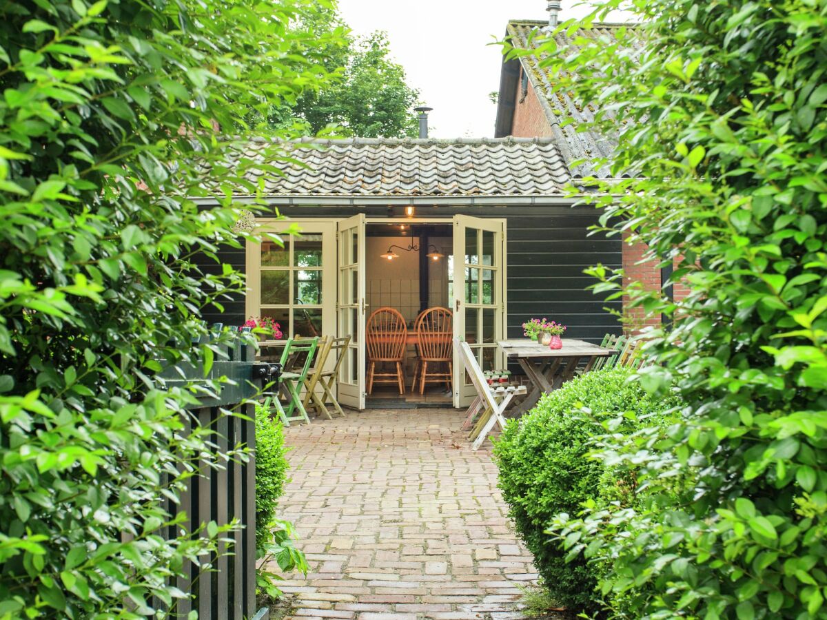 Holiday house Holiday Home Lage Mierde with Garden & BBQ