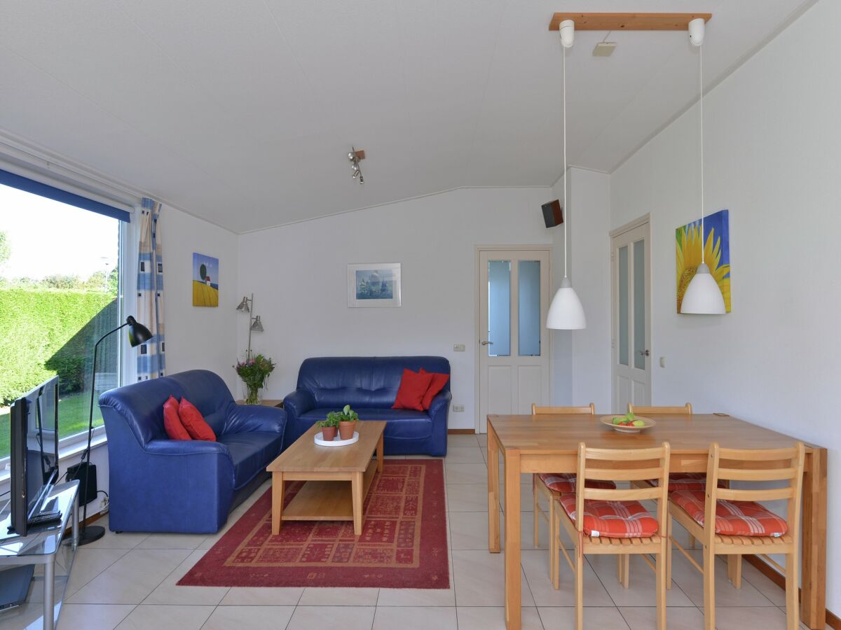 Bungalow Bungalow near Veerse Meer & Beach