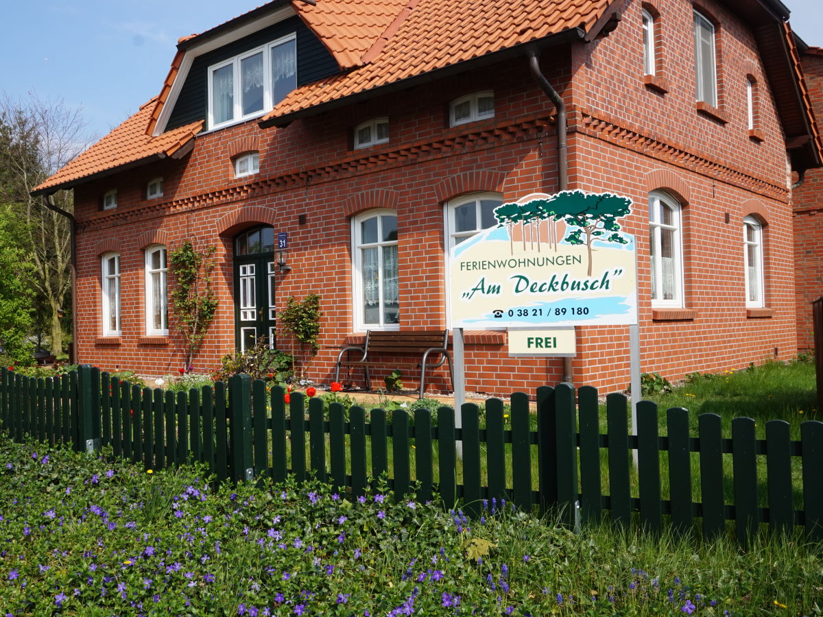 Holiday apartment Am Deckbusch / Holiday Apartment 1 - Outdoor photo 2