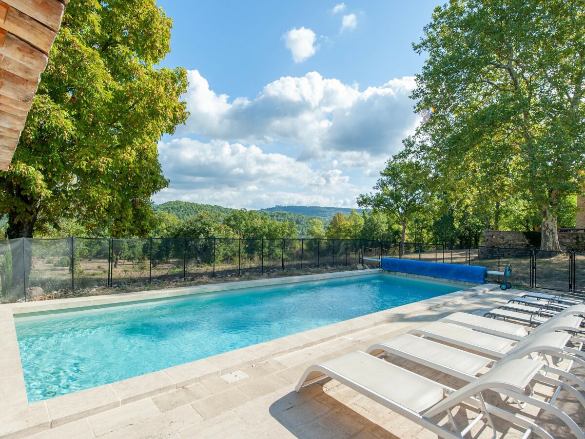 Villa Villa in Saignon with Pool and Scenic Views