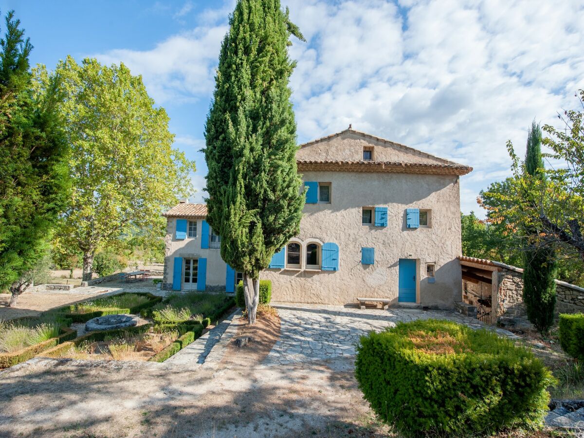 Villa Villa in Saignon with Pool and Scenic Views - Outdoor photo 2