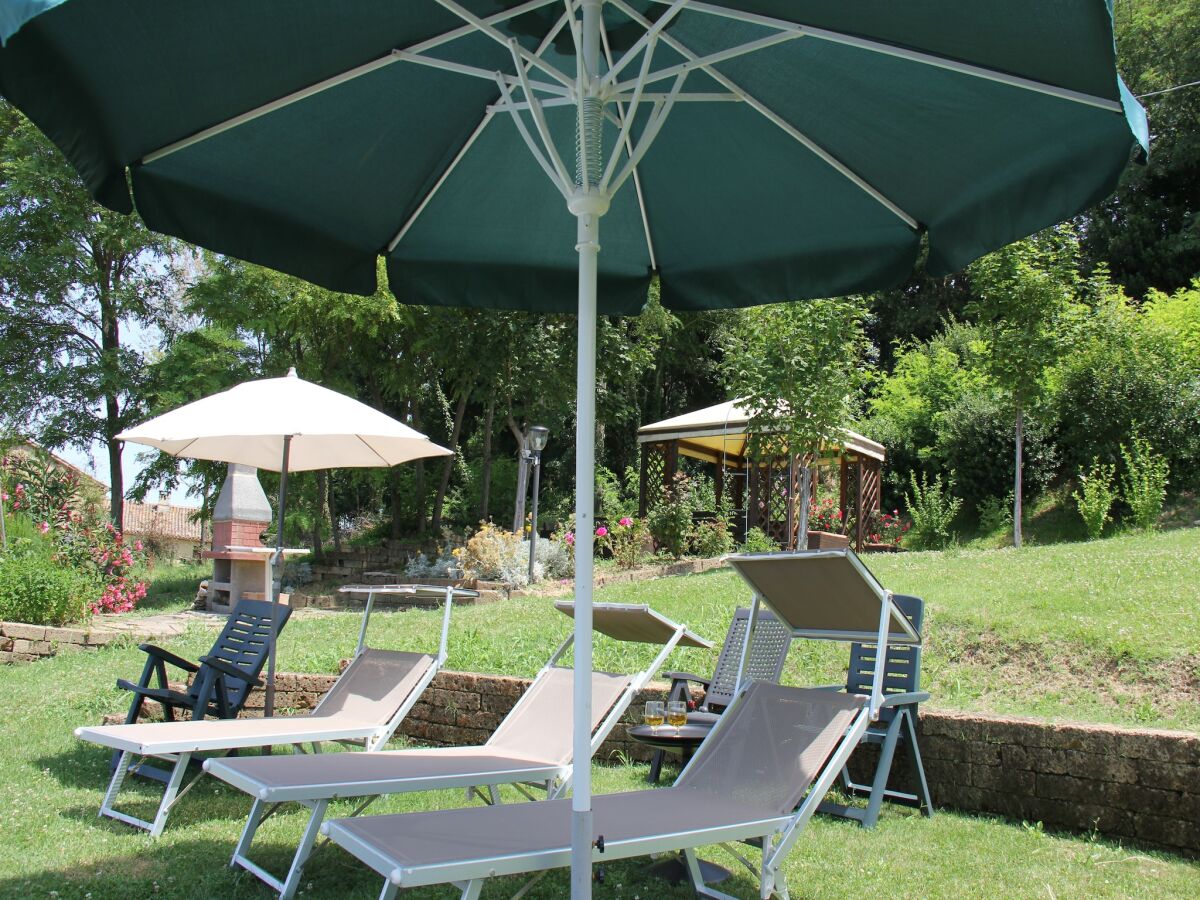 Apartment Wohnung in Piticchio mit Pool und Aussicht - Outdoor photo 5