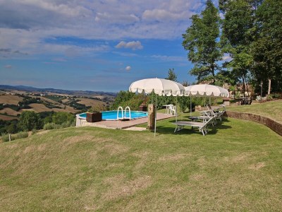 Apartment Wohnung in Piticchio mit Pool und Aussicht - Outdoor photo 11
