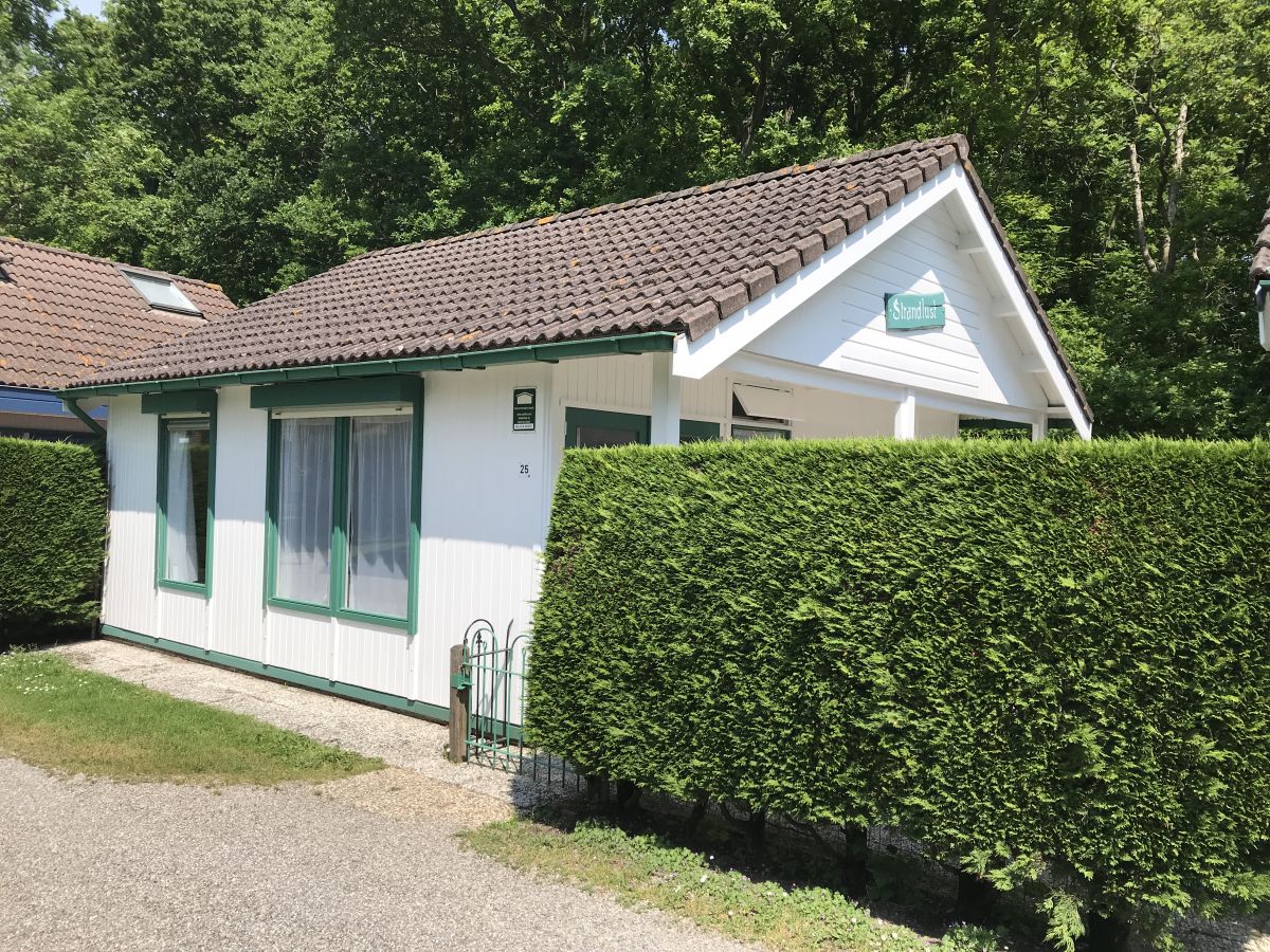 Bungalow B "Zee, Bos en Duin"