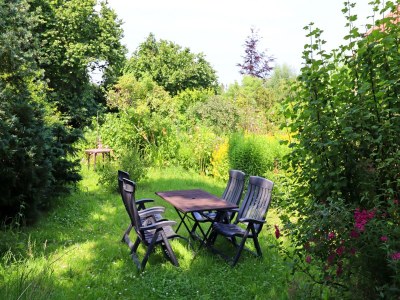 Apartment Besondere Ferienwohnung Bibliothek in Buschhagen - Outdoor photo 8