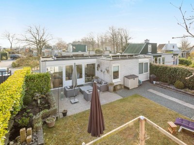 Holiday house Huijsmansverhuur Type C Comfort Plus Populier 8 holiday home - Outdoor photo 4