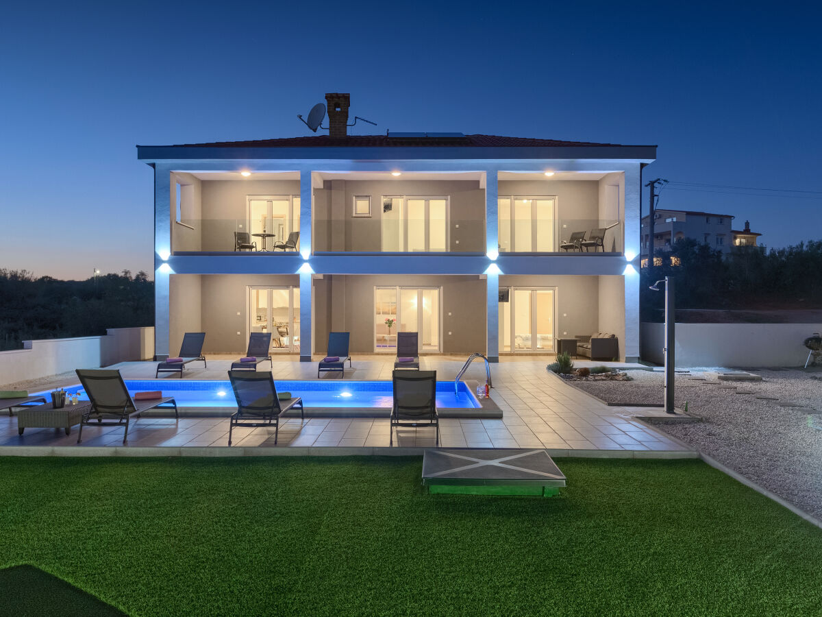 Villa WonderView