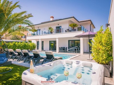Villa Elodie in Medulin - Villa