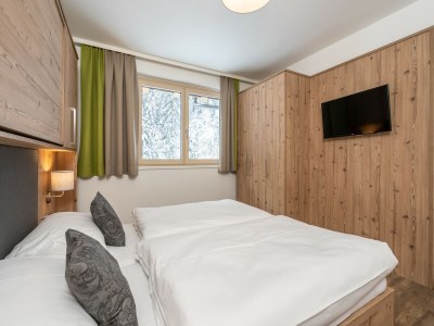 Chalet Chalet in Saalbach near Ski Lift - Features photo 19