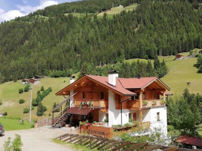 Holiday apartment LÃ¤rchenheim in St. Gertraud Ulten - Holiday apartment
