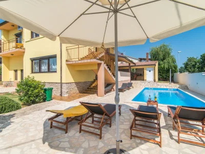 Villa Maredi in Pula - Villa