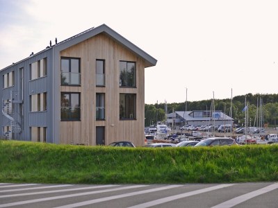 Apartment Waterfront Apartment with Terrace - Outdoor photo 5