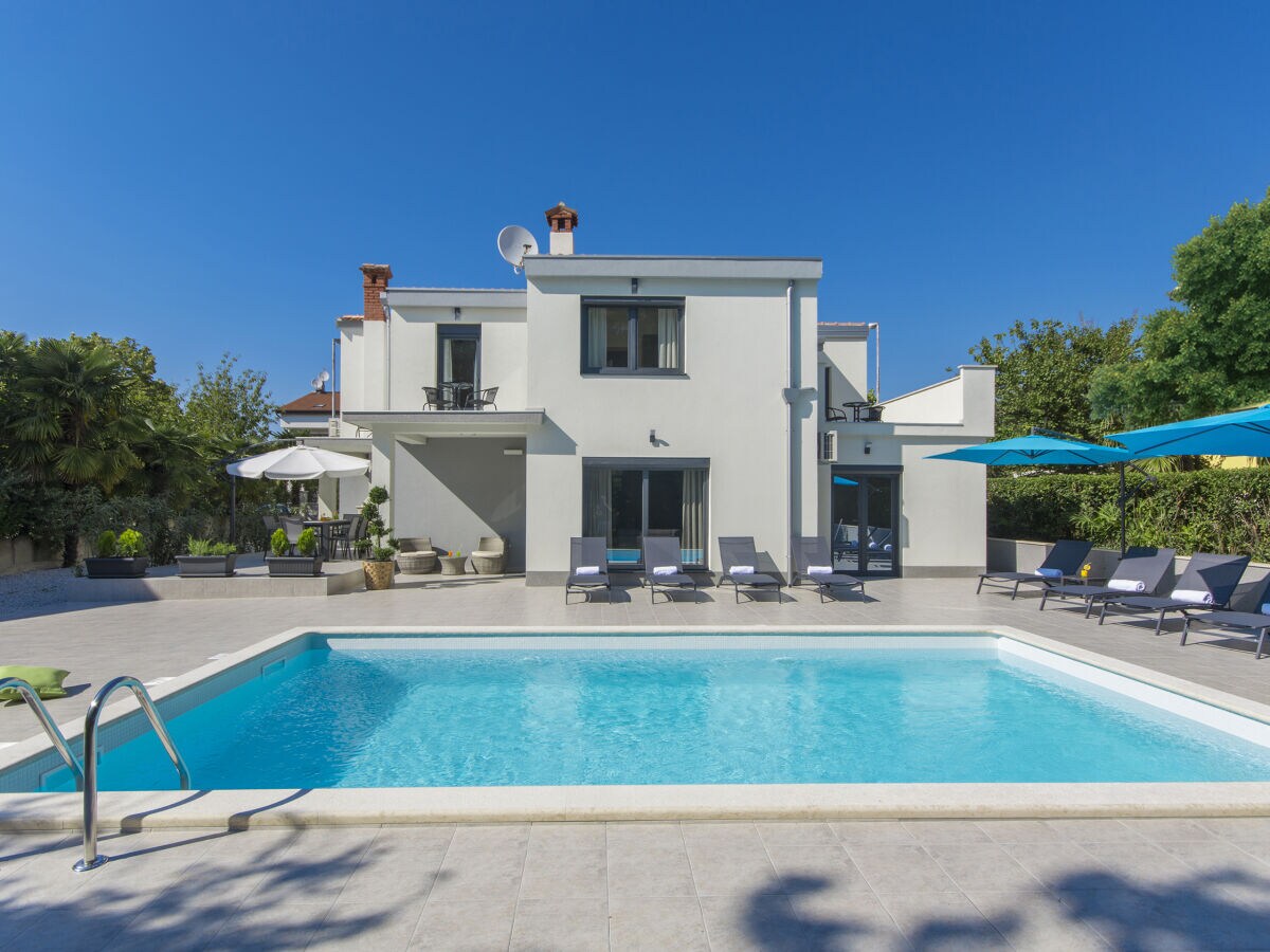 Villa Romi M