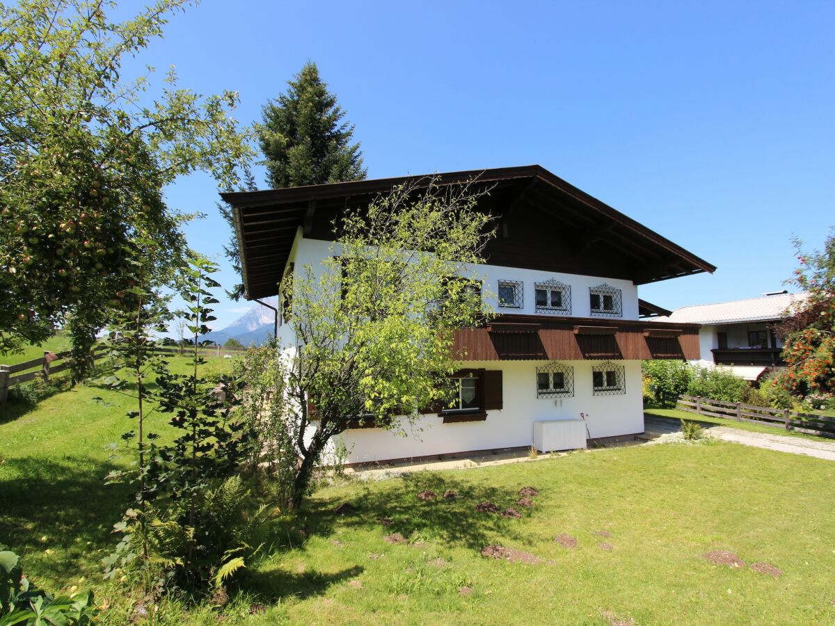 Holiday house Chalet in St. Johann nahe Skipisten