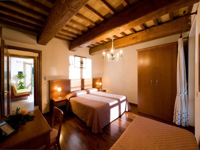 Villa Villa in Cannara with Pool near Assisi - Features photo 18