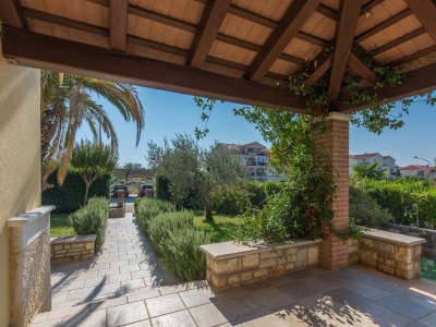 Villa - No title - - Outdoor photo 8