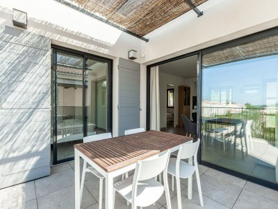 Holiday house Attractive Holiday Home in Malaucène with Terrace - Outdoor photo 6