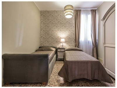 Holiday apartment Palazzina canal - Features photo 12