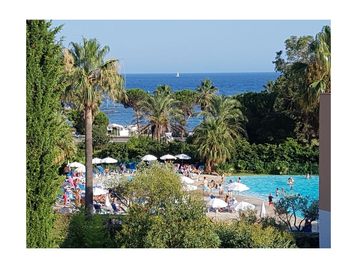 Holiday apartment Mediterranee - Les Issambres - Outdoor photo 2