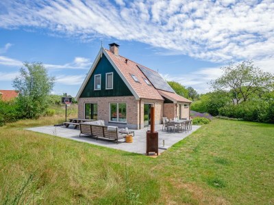 Holiday house Buitenduin in De Koog - Holiday house