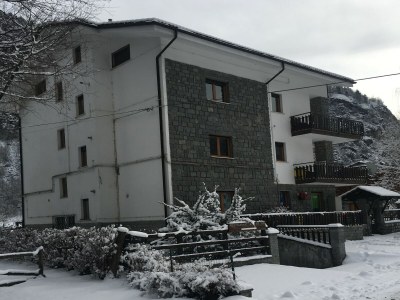 Chalet Großzügiges Chalet in Antey-Saint-André in Skigebietnähe - Outdoor photo 4
