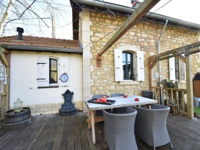 Holiday house Hütte in Frankreich mit Garten am See - Outdoor photo 6
