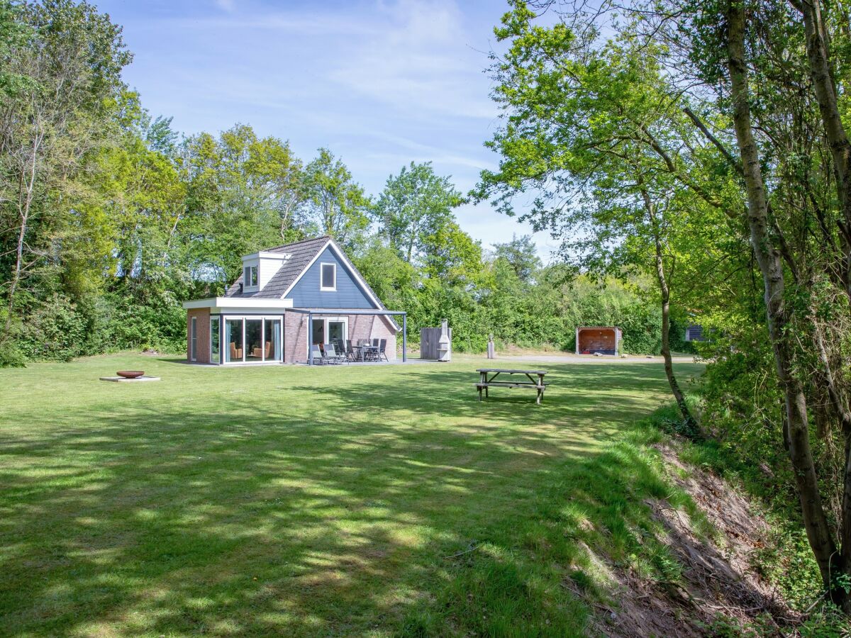 Holiday house Landgoed Het Eikenbossie