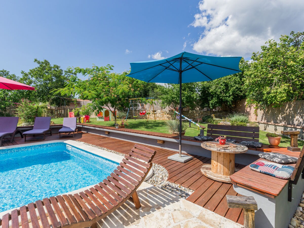 Villa Loreta mit Pool - Outdoor photo 4