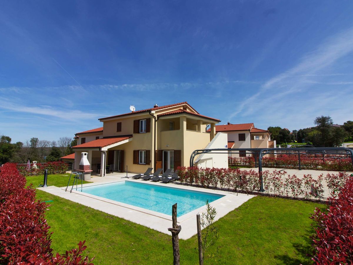 Villa Komplex Olivia-Aurora für 20 Personen