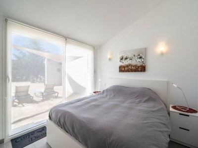 Villa Beautiful villa with private heated pool - Features photo 9